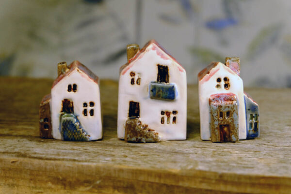 ceramiczne miniaturowe domki - zestaw